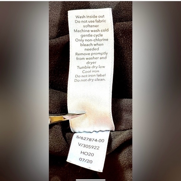 ATHLETA SALUTATION HIGH RISE
JOGGER IN CAMO PRINT WOMEN'S SIZE XS - Picture 9 of 10